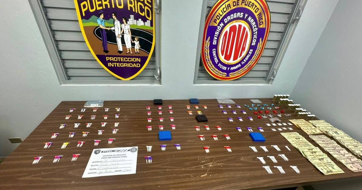 Arrestan a nueve personas en operativo antidrogas en residenciales de San Juan