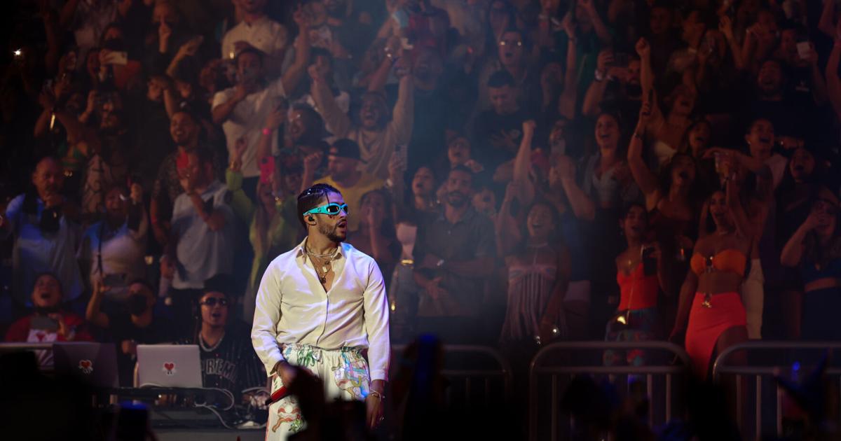 Bad Bunny establece otra marca de asistencia en el Coliseo de Puerto