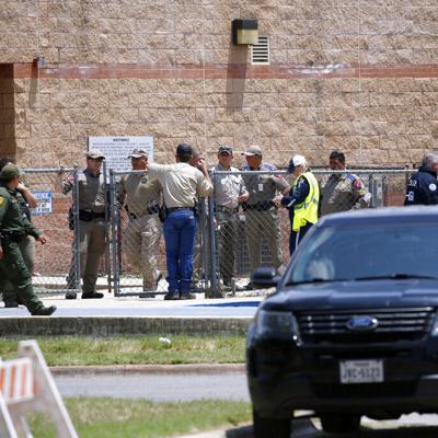 Tiroteo en una escuela en Texas: un alumno habría disparado a su abuela y matado a 15 personas
