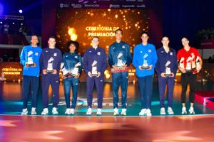 Imagen del artículo de El Vocero: Neira Ortiz y Dariana Hollingsworth brillan entre las premiadas del NORCECA Final Six 2026