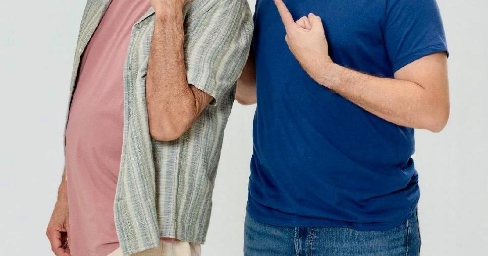 "La Mudanza" lleva el choque generacional a la comedia teatral con Jorge Luis Ramos y Luis Ponce