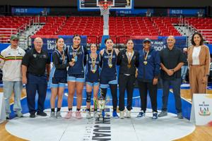 Imagen del artículo de El Vocero: Las Vaqueras de la UPR de Bayamón retienen la corona del 3x3 de la LAI