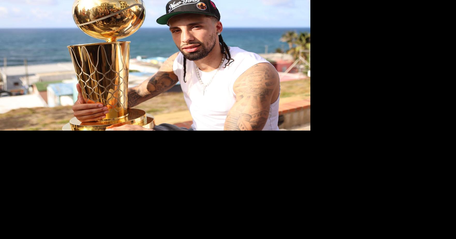 José Alvarado lleva clínicas de baloncesto gratuitas a niños de La Perla en San Juan