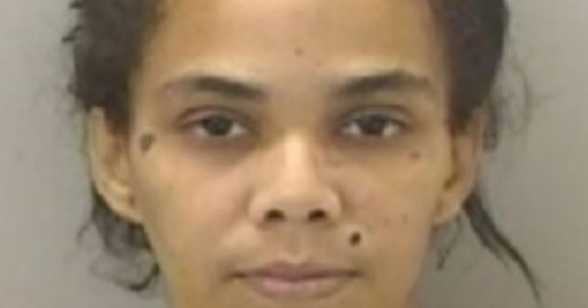 Encarcelan a mujer de 33 años por apuñalar a su pareja en San Juan