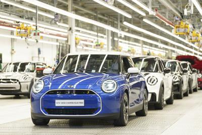 Un futuro con cero emisiones: BMW llevará los modelos Mini Cooper al 100% eléctrico para 2030