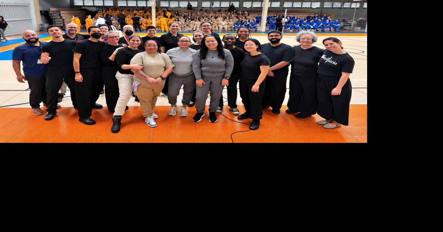 Confinadas presentan proyecto de danza con artistas profesionales en institución correccional de Bayamón