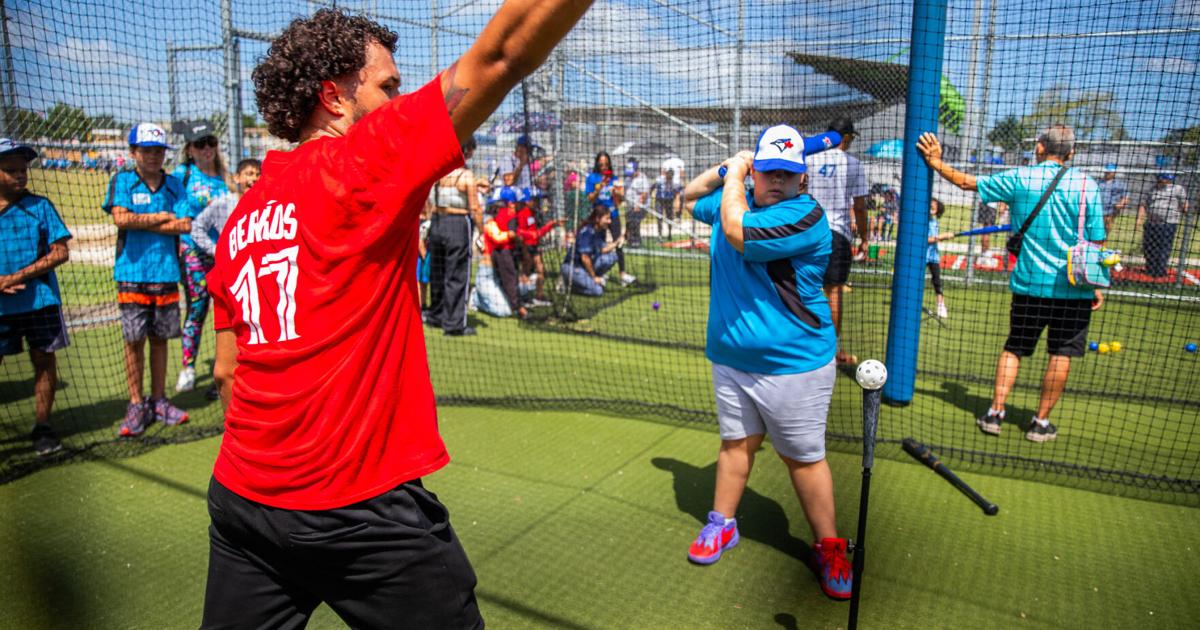 Fundación La Mákina celebra evento de béisbol adaptado para estudiantes con diversidad funcional