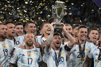 Selección de Argentina golea a Italia y gana la 'Finalissima'