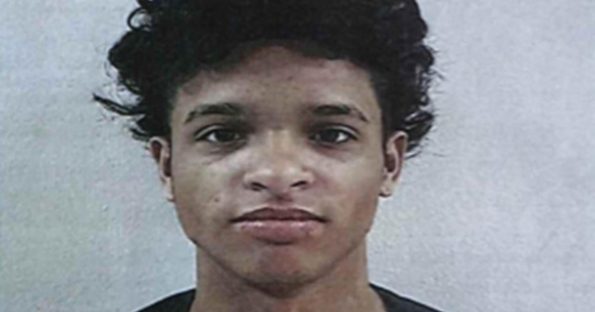Buscan dar con el paradero de adolescente desaparecido en San Juan