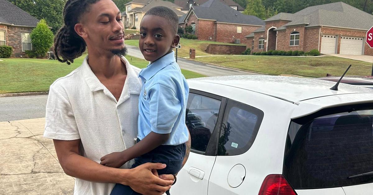 Isaiah Palermo, de los Vaqueros de Bayamón, balancea el BSN con su rol de padre