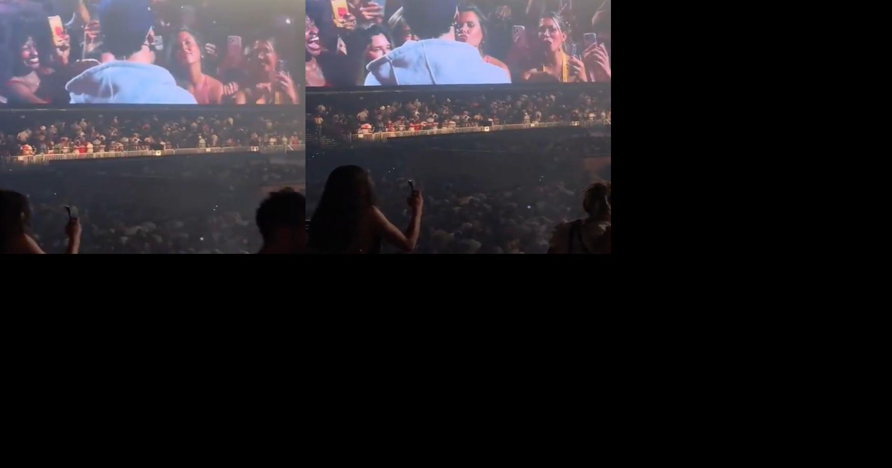 Fanática intenta besar a Bad Bunny en concierto en París y él solo se ríe