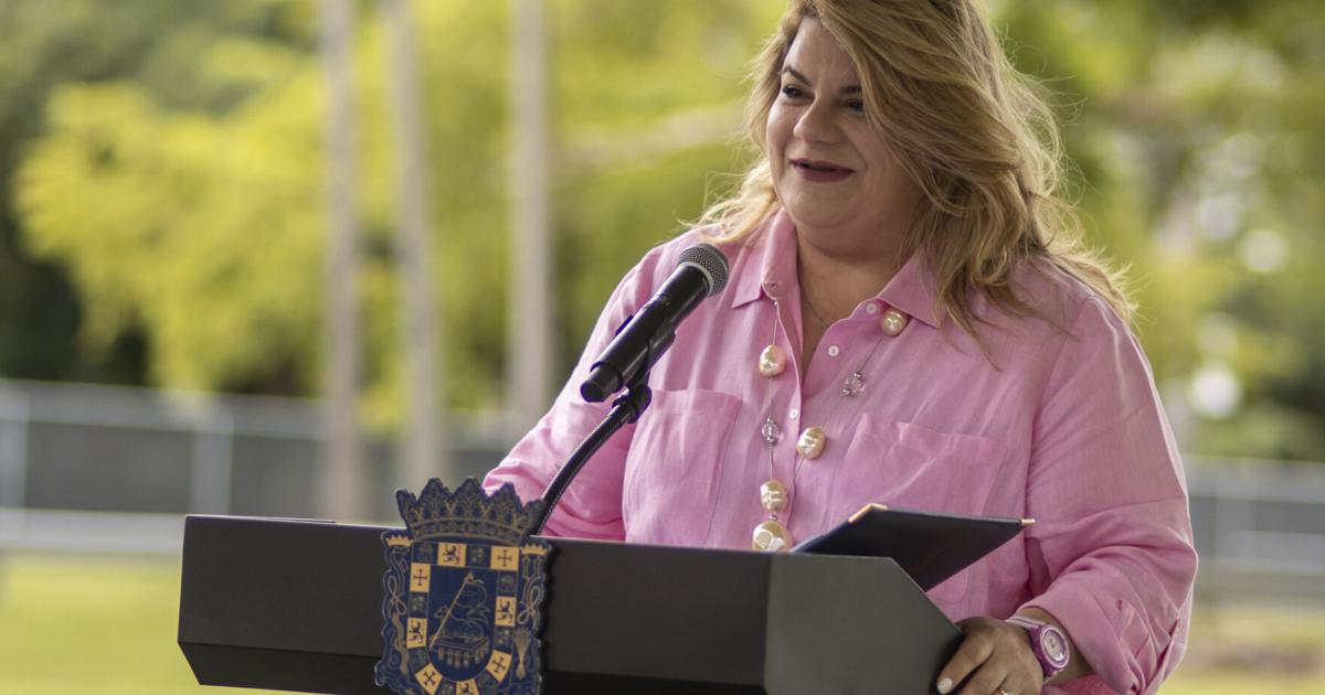 Gobernadora firma ley para procesos más ágiles en la Junta de Libertad Bajo Palabra