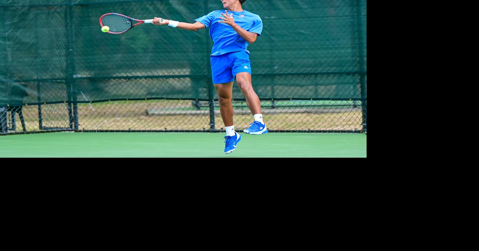 Yannik Álvarez avanza a cuartos de final con blanqueada 6-0, 6-0 en Santo Domingo 2026