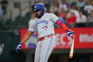 Imagen del artículo de El Vocero: ¿Se paga por el pasado o por el futuro? El debate de los $500 millones de Guerrero Jr. en MLB