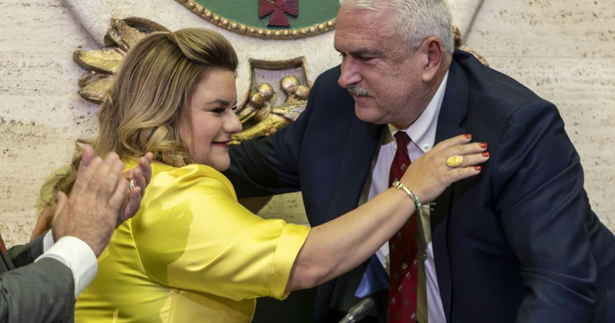 Rivera Schatz responde a la gobernadora: "Las primarias no son un problema, son un remedio"