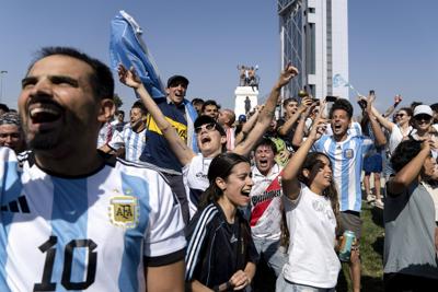 VÍDEO: Ciclista graba momento exacto de celebración en Buenos Aires al Argentina ganar el Mundial