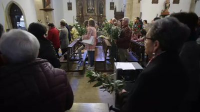 La Iglesia española plantea permitir mujeres en roles pastorales y revisar elección de obispos