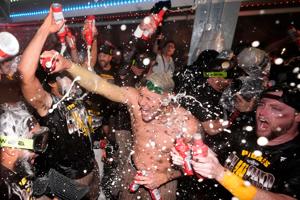 Imagen del artículo de El Vocero: Padres vencen 4-2 a Dodgers y logran su tercera clasificación seguida a 'playoffs'