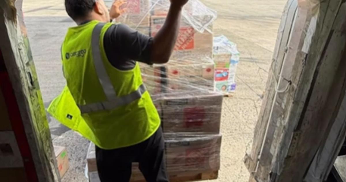 Venezolano en Puerto Rico envía 15 paletas de ayuda humanitaria a Venezuela tras terremotos