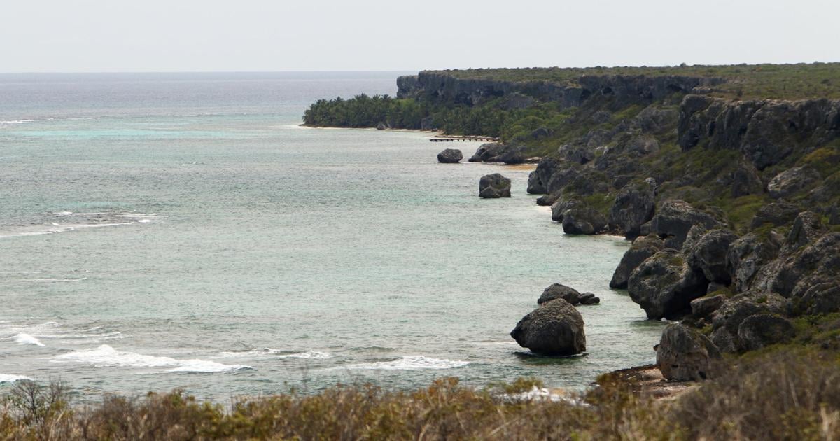 Rescatan cadáver y cerca de 20 sobrevivientes tras naufragio de yola en isla de Mona
