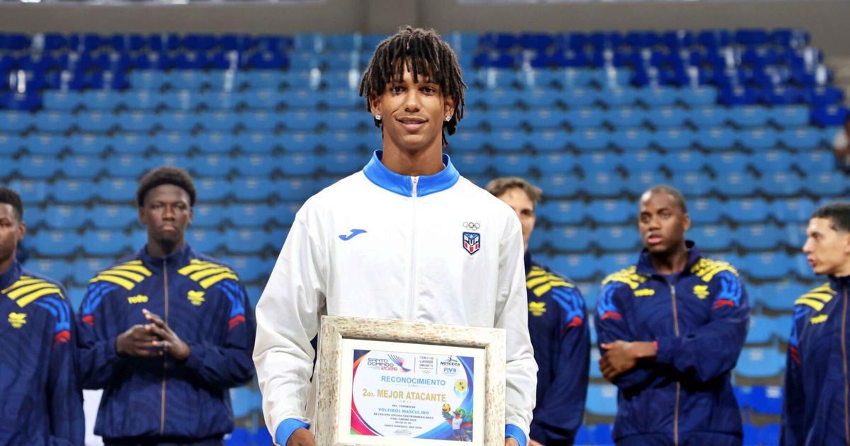 Klistan Lawrence elegido al Equipo Ideal de voleibol en los Juegos de Santo Domingo 2026