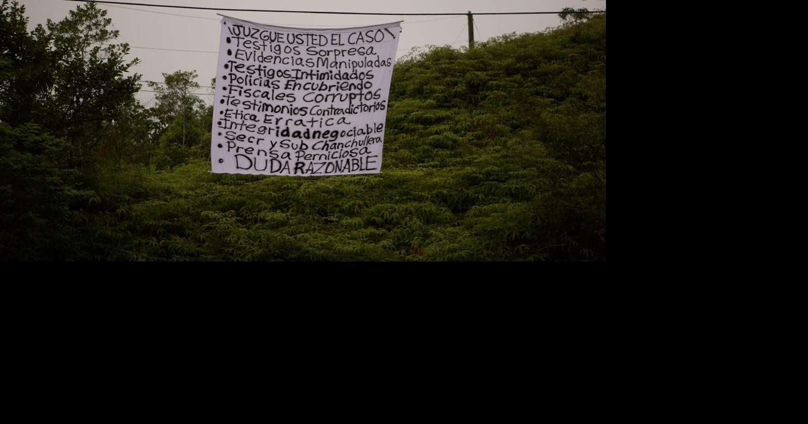 EN VIVO: Nueva sábana con mensaje aparece en el día 22 del juicio contra Elvia Cabrera Rivera