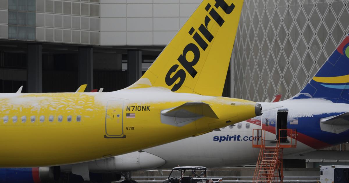 Cierre de Spirit Airlines deja a miles varados: qué hacer si cancelaron tu vuelo