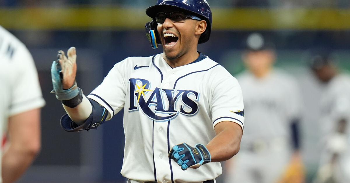 Richie Palacios impulsa a los Rays a ventaja 2-0 sobre los Yankees en la Serie Divisional