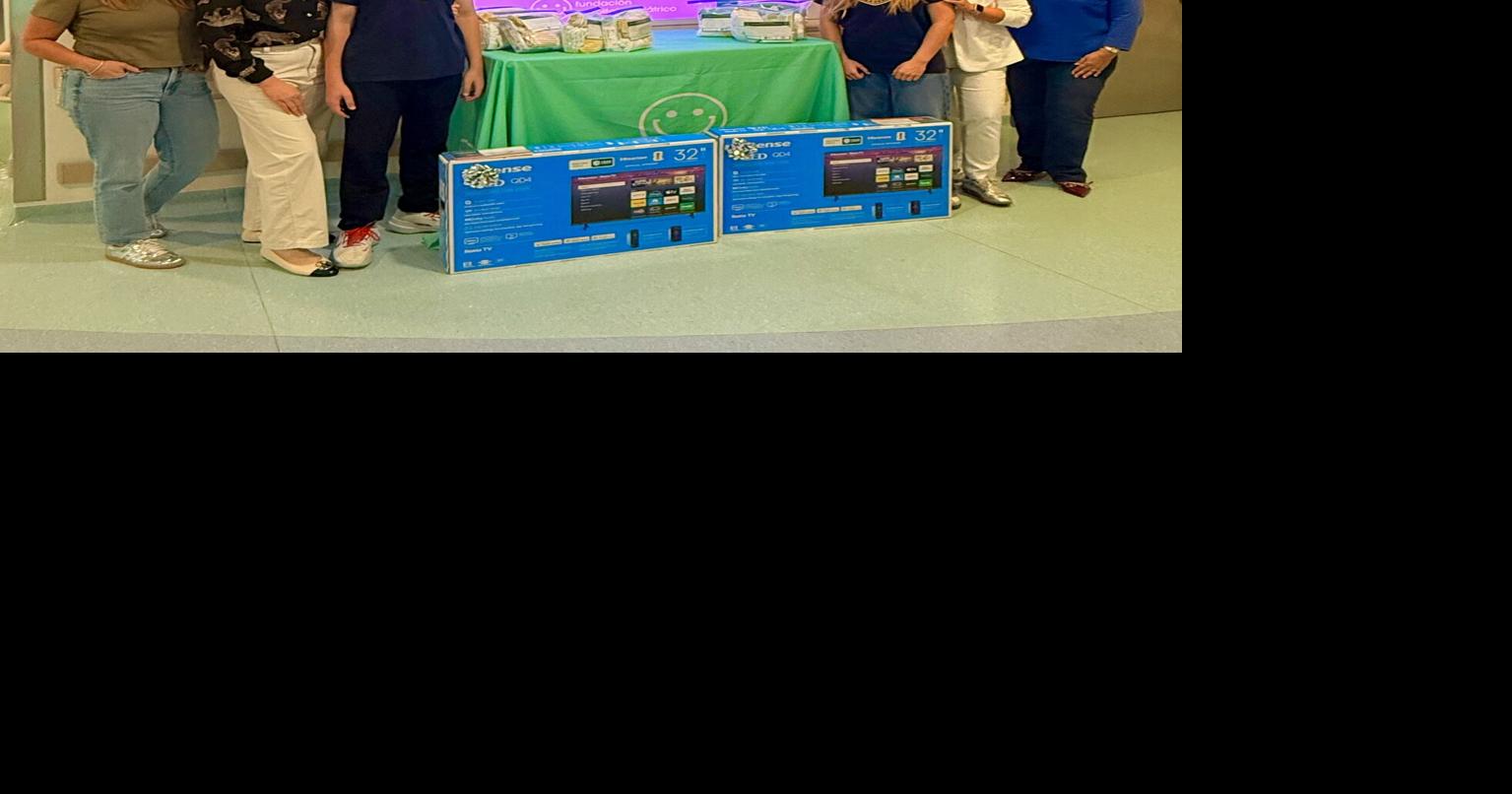 Estudiantes de Wesleyan Academy donan 60 kits a familias de bebés en la NICU del Pediátrico