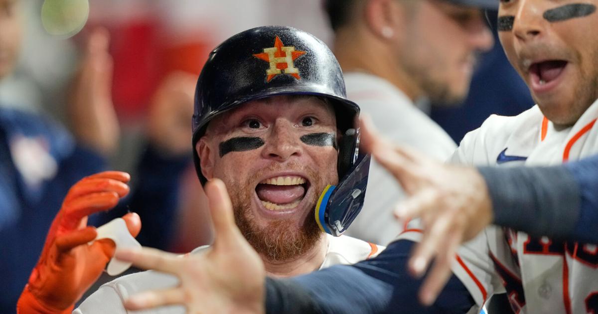 Christian Vázquez conecta su séptimo jonrón y los Astros vencen 3-2 a los Angels