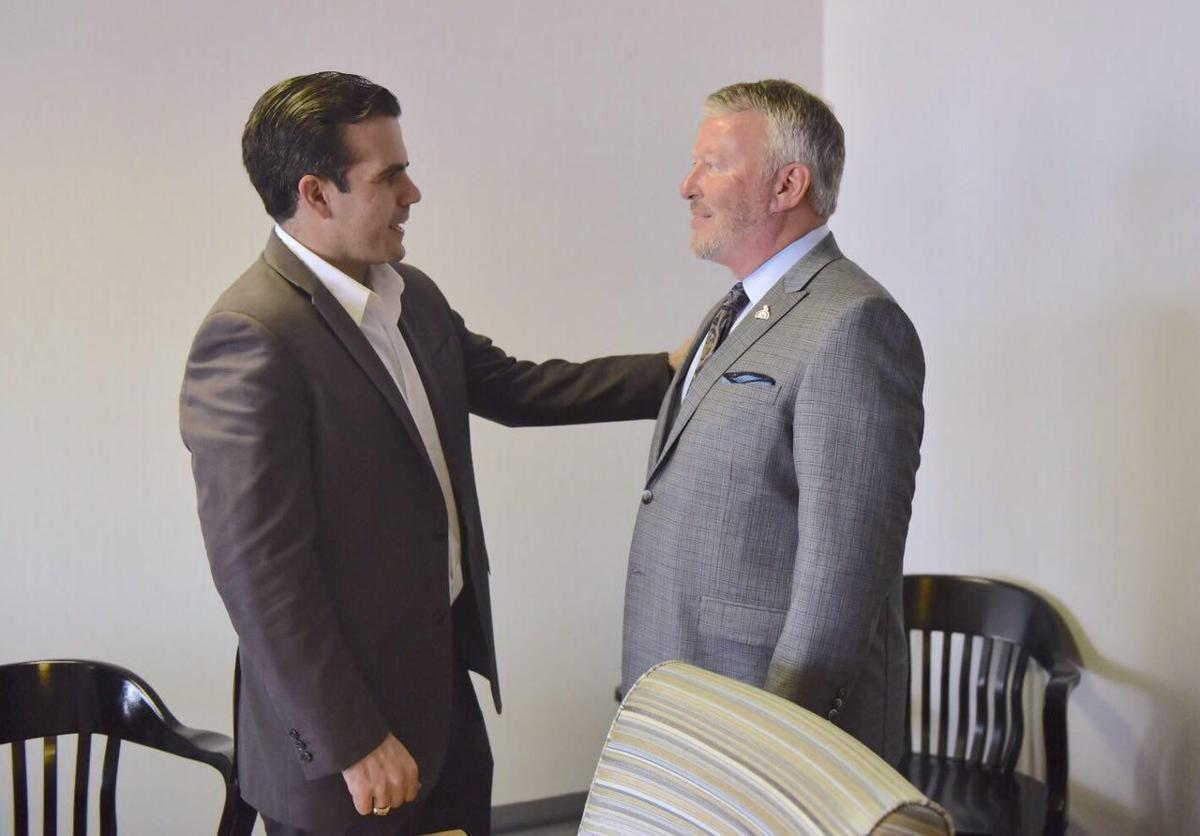 Rosselló se reúne con alcalde de Orlando Gobierno