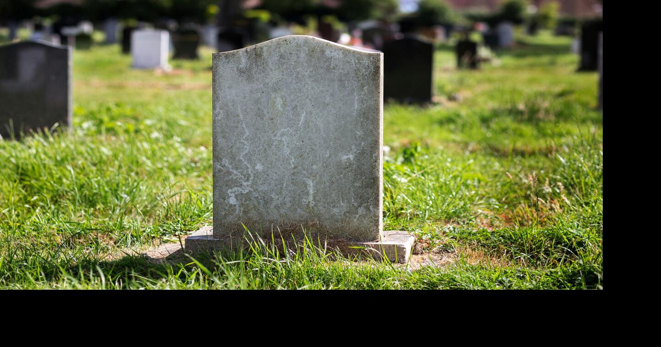 Empleado muere aplastado en medio de labores en cementerio de Arecibo