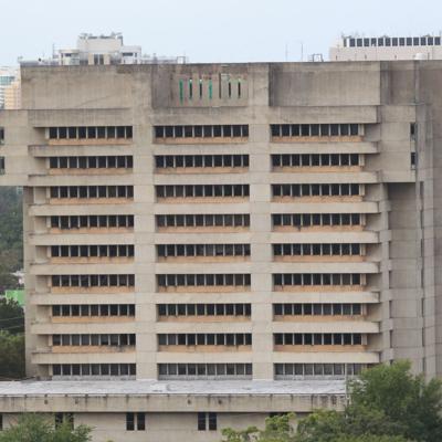 Acusarán hoy a padre de niño llevado muerto a CDT de Río Piedras