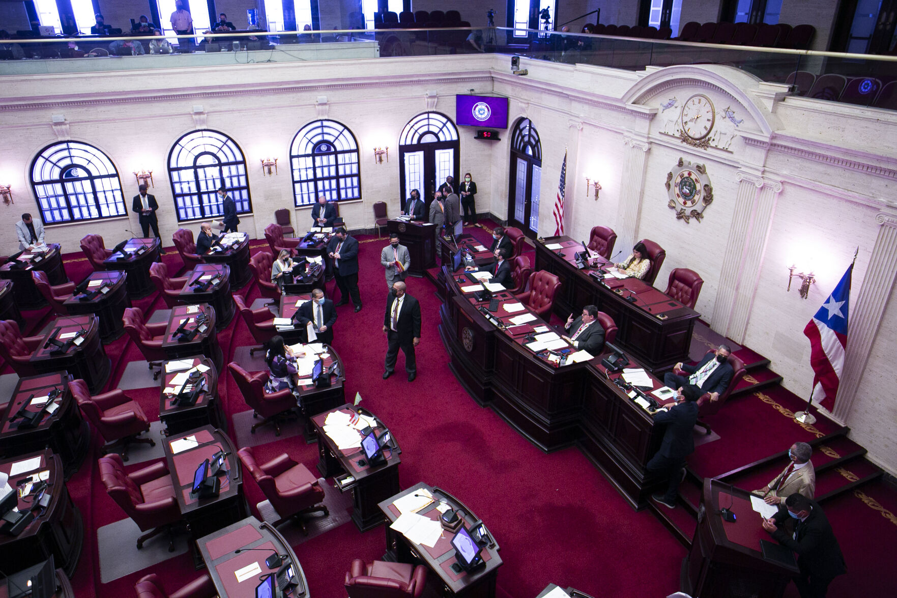 Por tranque legislativo quedan en el limbo cambios a reforma laboral y salario mínimo - Vimarsana News