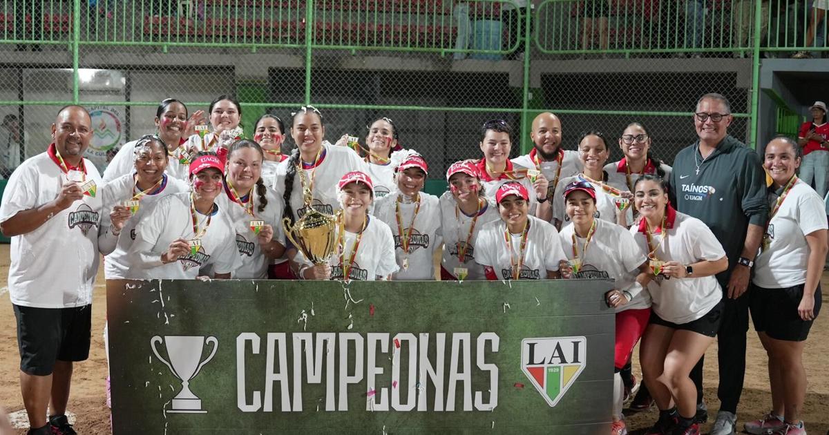 Las Taínas de la UAGM repiten como campeonas del sóftbol LAI