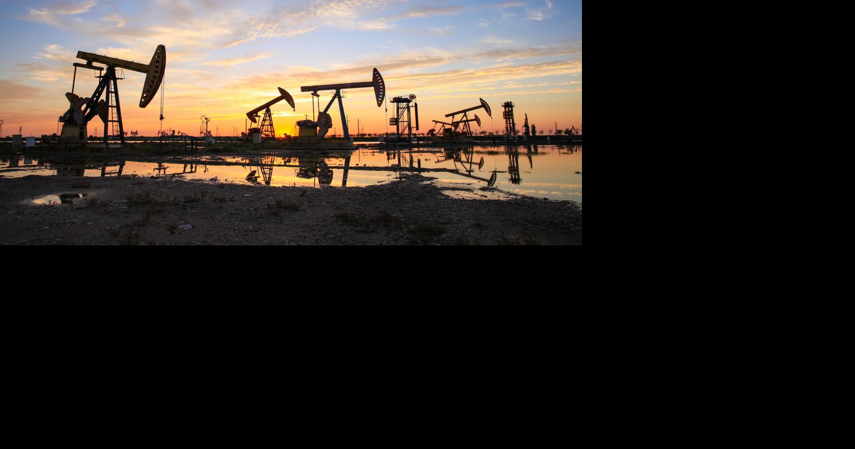 Salida de los Emiratos Árabes de la OPEP añade presión al mercado petrolero