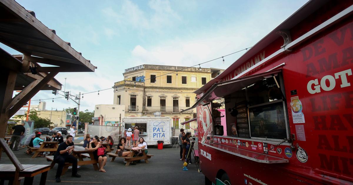 Emprendedores en Puerto Rico apuestan por los "food trucks" ante altos costos de restaurantes