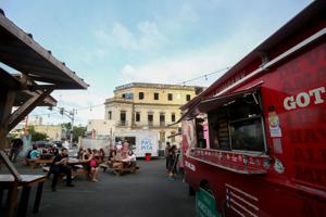 Imagen de la cobertura de: Emprendedores apuestan por los "food trucks" ante elevados costos de operación