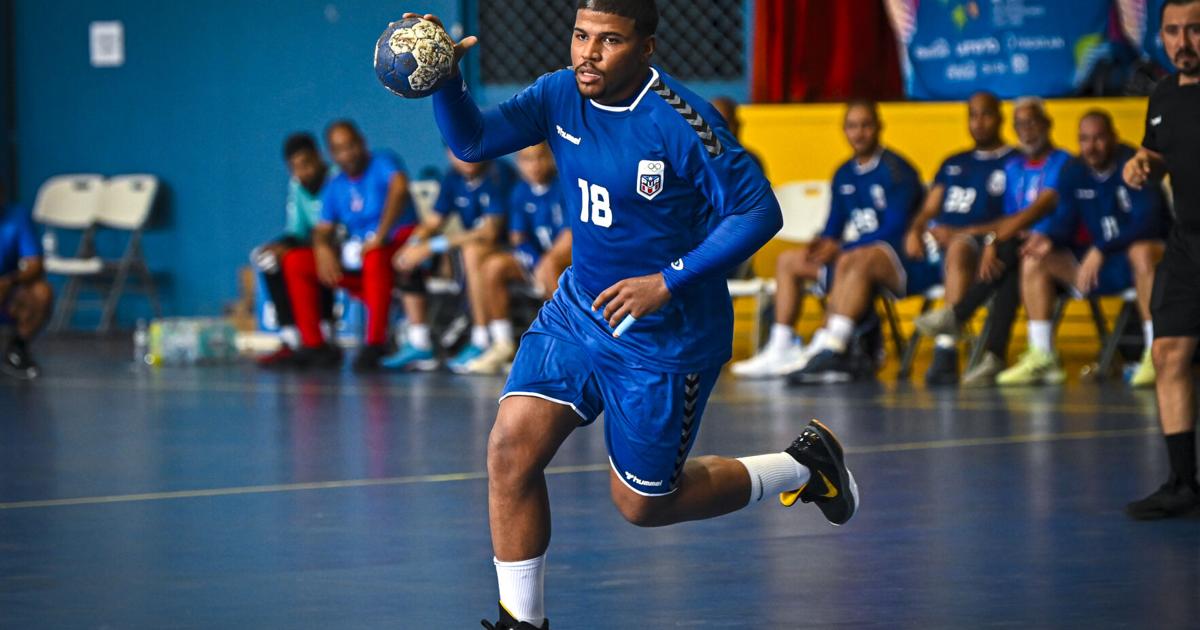 Balonmano masculino de Puerto Rico debuta con victoria 25-23 sobre Venezuela en Santo Domingo 2026