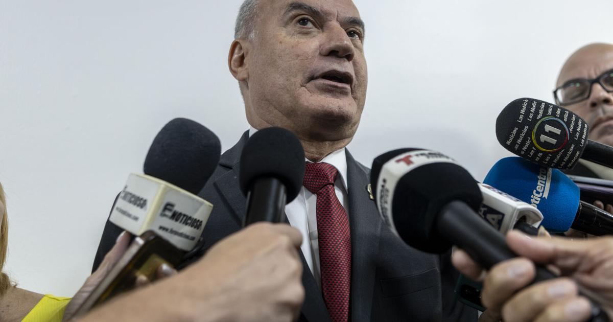 Comisión cameral evalúa citar a más testigos por fallido contrato de generación de la AEE