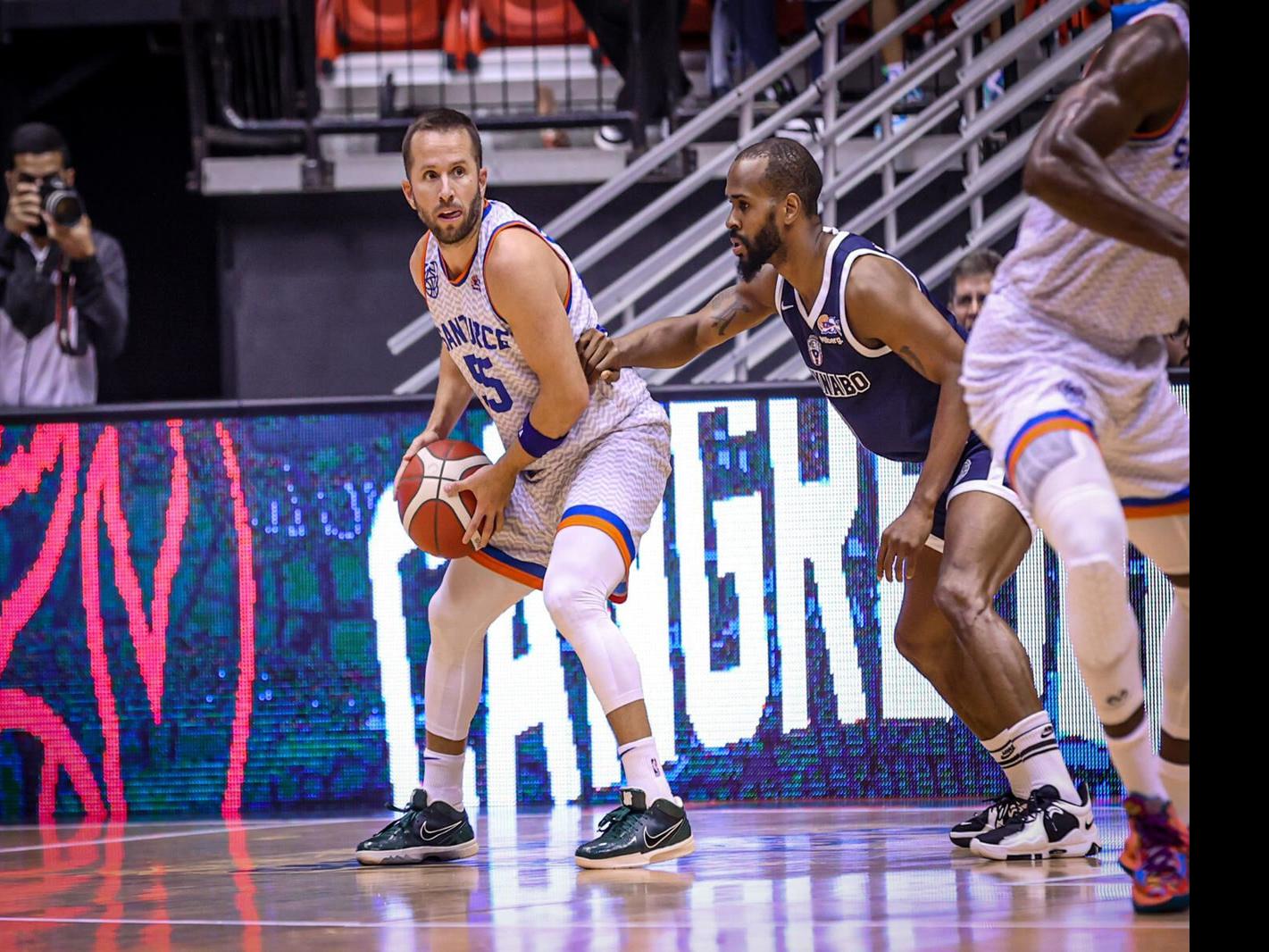 José Juan Barea comanda a los Cangrejeros a un triunfo sobre los Mets de  Guaynabo | Baloncesto | elvocero.com