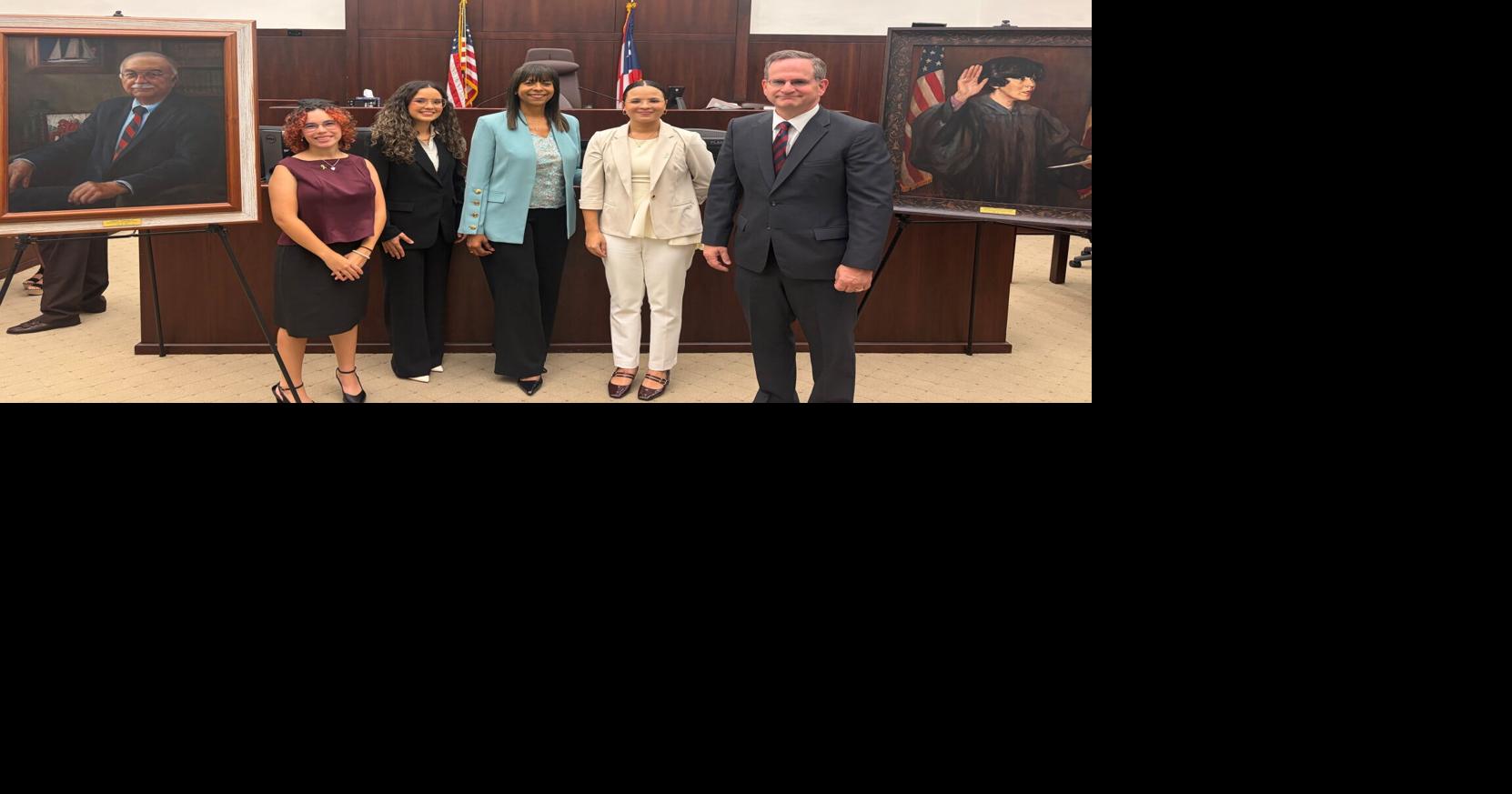 Cuatro estudiantes de Derecho reciben becas de $5,000 en honor a jueces Torruella y Cerezo