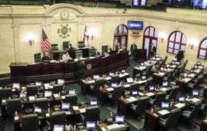 Imagen del artículo de El Vocero: Cámara aprueba reducir a 10% la tasa sobre ganancias de capital para residentes de Puerto Rico