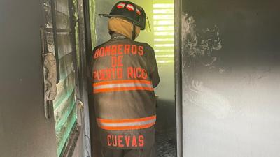 Dentista Emergencia Caguas : Dannelly Gonzalez, Caguas Smile Center: