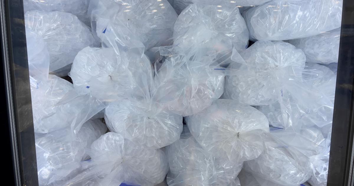 Industriales de hielo piden revocar orden que permite importación del producto