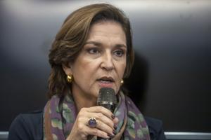 Imagen del artículo de El Vocero: Presidenta de la UPR defiende plan temporero de salud y rechaza imposición de aseguradora a trabajadores