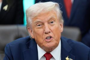 Gobierno de Trump ofrece $2,500 a niños migrantes para que se autodeporten