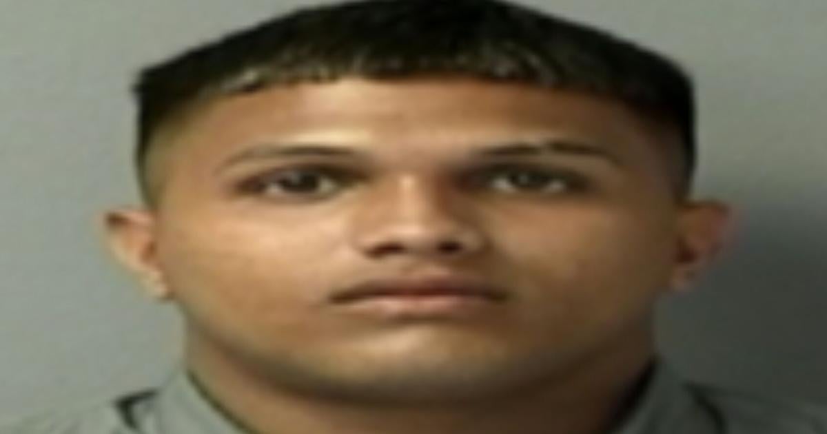 Se entrega uno de los imputados del asesinato de barbero en Arecibo