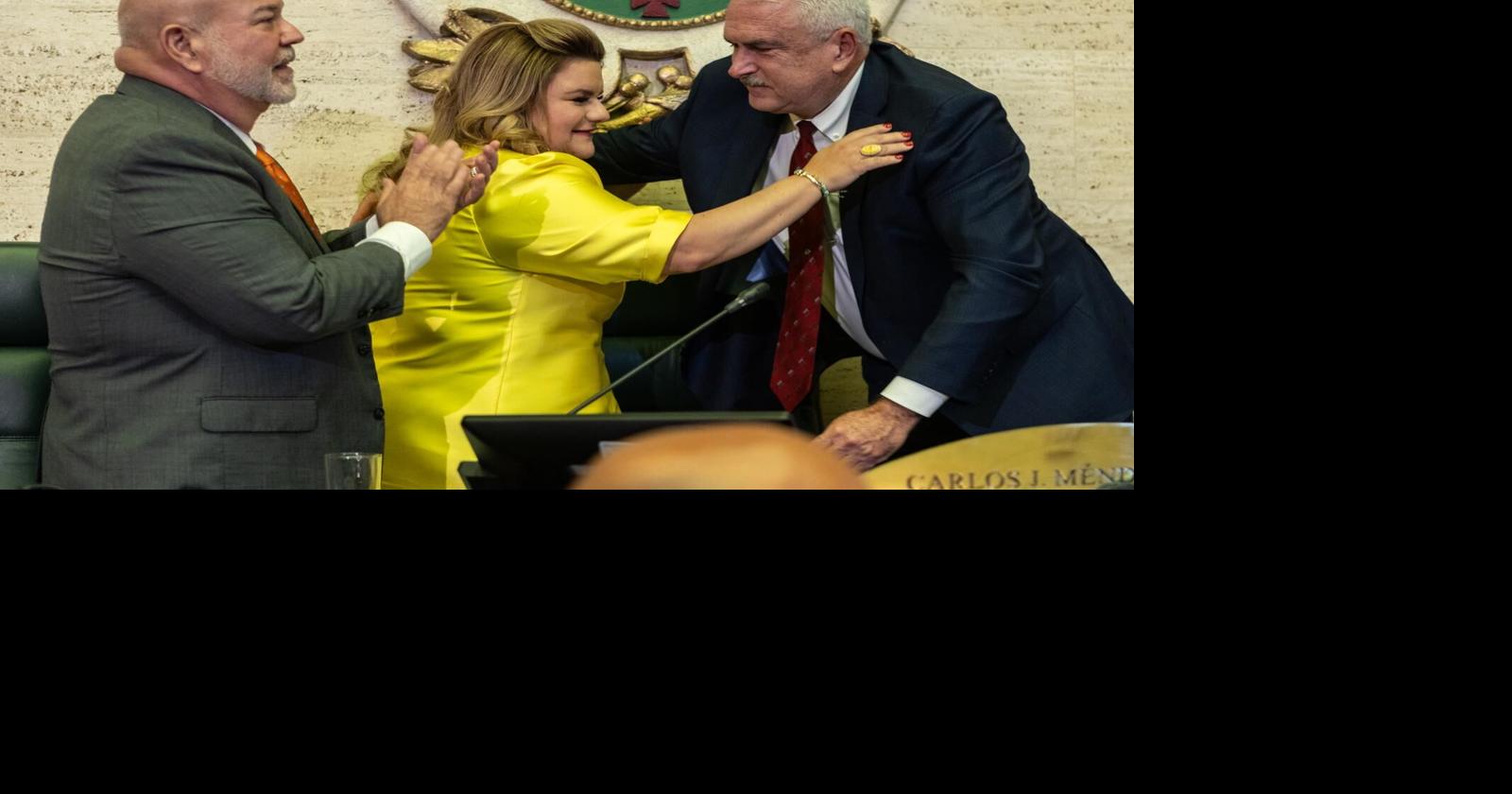 VIDEO: Gobernadora comparte abrazo con el presidente del Senado tras recientes tensiones