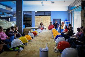 Imagen del artículo de El Vocero: San Juan capacita a 28 mujeres en construcción y mantenimiento del hogar